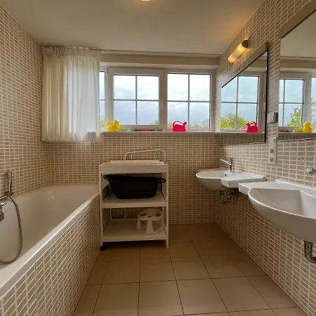 בית נופש Haus Willy